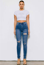 Load image into Gallery viewer, Rosalia Jeans