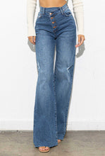 Load image into Gallery viewer, Kayli Jeans