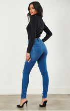 Load image into Gallery viewer, Iria Jeans