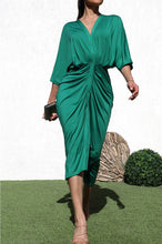 Load image into Gallery viewer, Rosalinda Dress