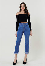 Load image into Gallery viewer, Kimberly High Rise Boyfriend Jeans