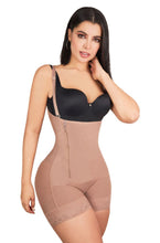 Load image into Gallery viewer, BOYSHORTS WITH COVERED BACK AND SIDE ZIPPER