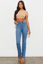 Load image into Gallery viewer, Layla Jeans
