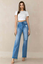 Load image into Gallery viewer, Irari Jeans