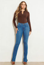 Load image into Gallery viewer, Vero Side Slit Slim Bootcut Jeans