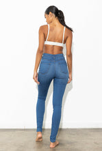 Load image into Gallery viewer, Ariana Jeans