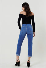 Load image into Gallery viewer, Kimberly High Rise Boyfriend Jeans