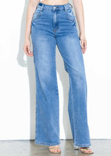 Load image into Gallery viewer, Zariah Jeans
