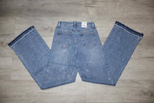 Load image into Gallery viewer, Adamari Jeans