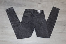 Load image into Gallery viewer, Catarina Jeans