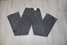 Load image into Gallery viewer, Blair Jeans