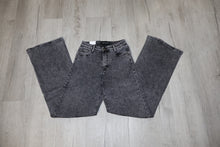 Load image into Gallery viewer, Bethany Jeans