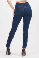 Load image into Gallery viewer, Monica Jeans