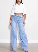 Load image into Gallery viewer, Livia Jeans