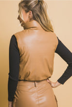 Load image into Gallery viewer, Kayleen Vest