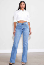 Load image into Gallery viewer, Madeline Jeans