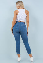 Load image into Gallery viewer, Noemi Jeans